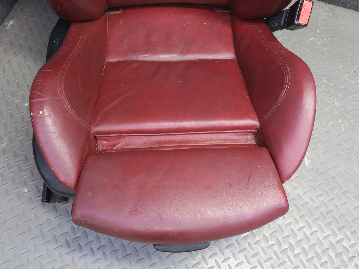 03-08 BMW E85 Z4 M-style Front Left & Right Sport Leather Heated Seat RED OEM