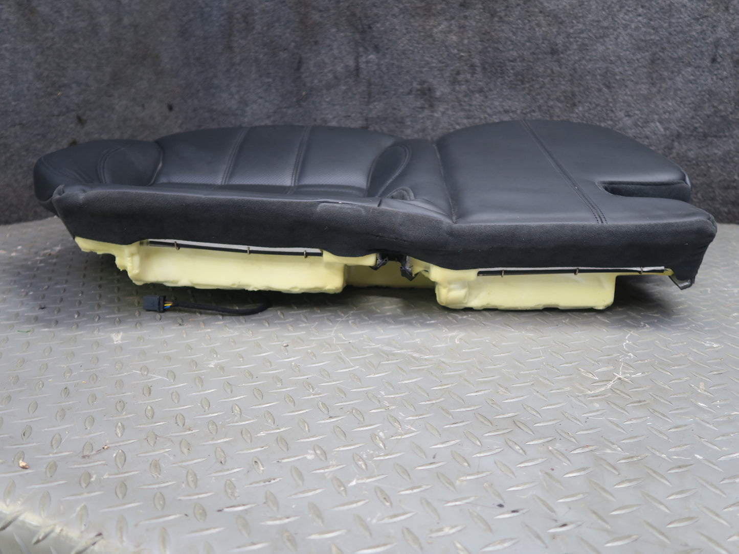 2014-2017 Range Rover Sport L494 Rear Left Seat Lower Leather Cushion