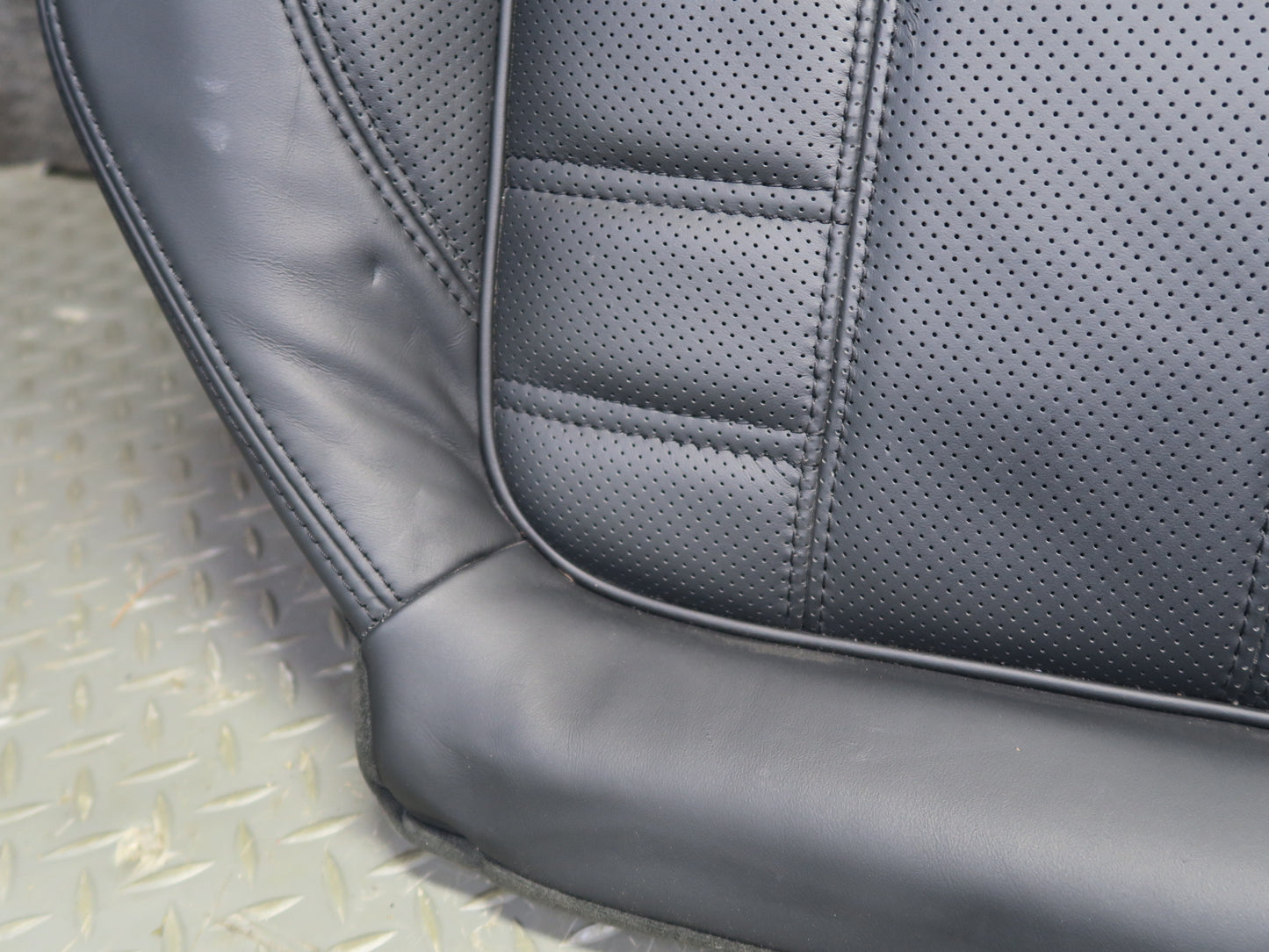 2014-2017 Range Rover Sport L494 Rear Left Seat Lower Leather Cushion