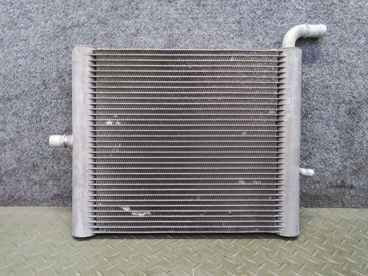 14-22 Range Rover Sport L494 Left Auxiliary Radiator Intercooler FPLA-8D048-AA
