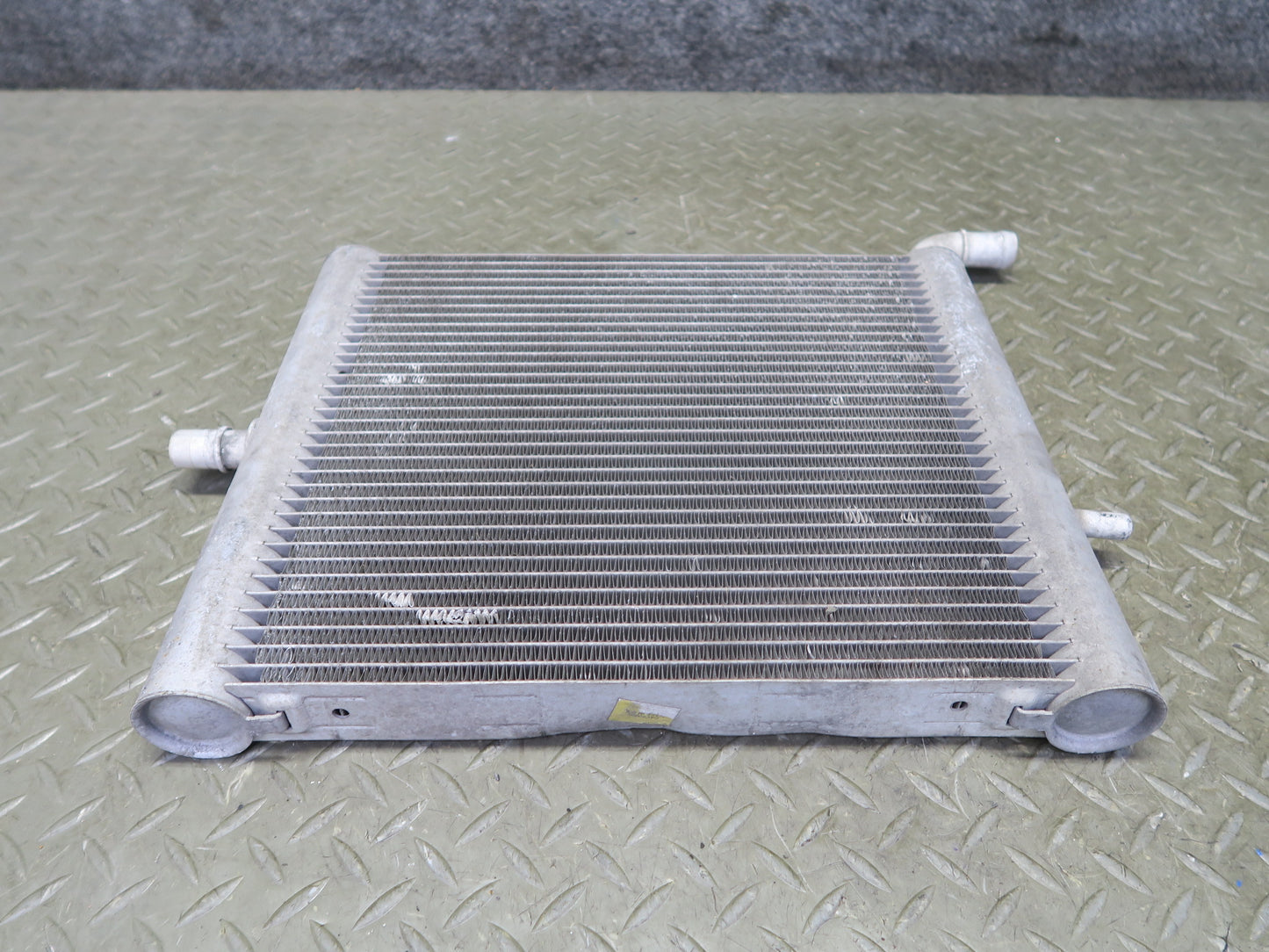 14-22 Range Rover Sport L494 Left Auxiliary Radiator Intercooler FPLA-8D048-AA