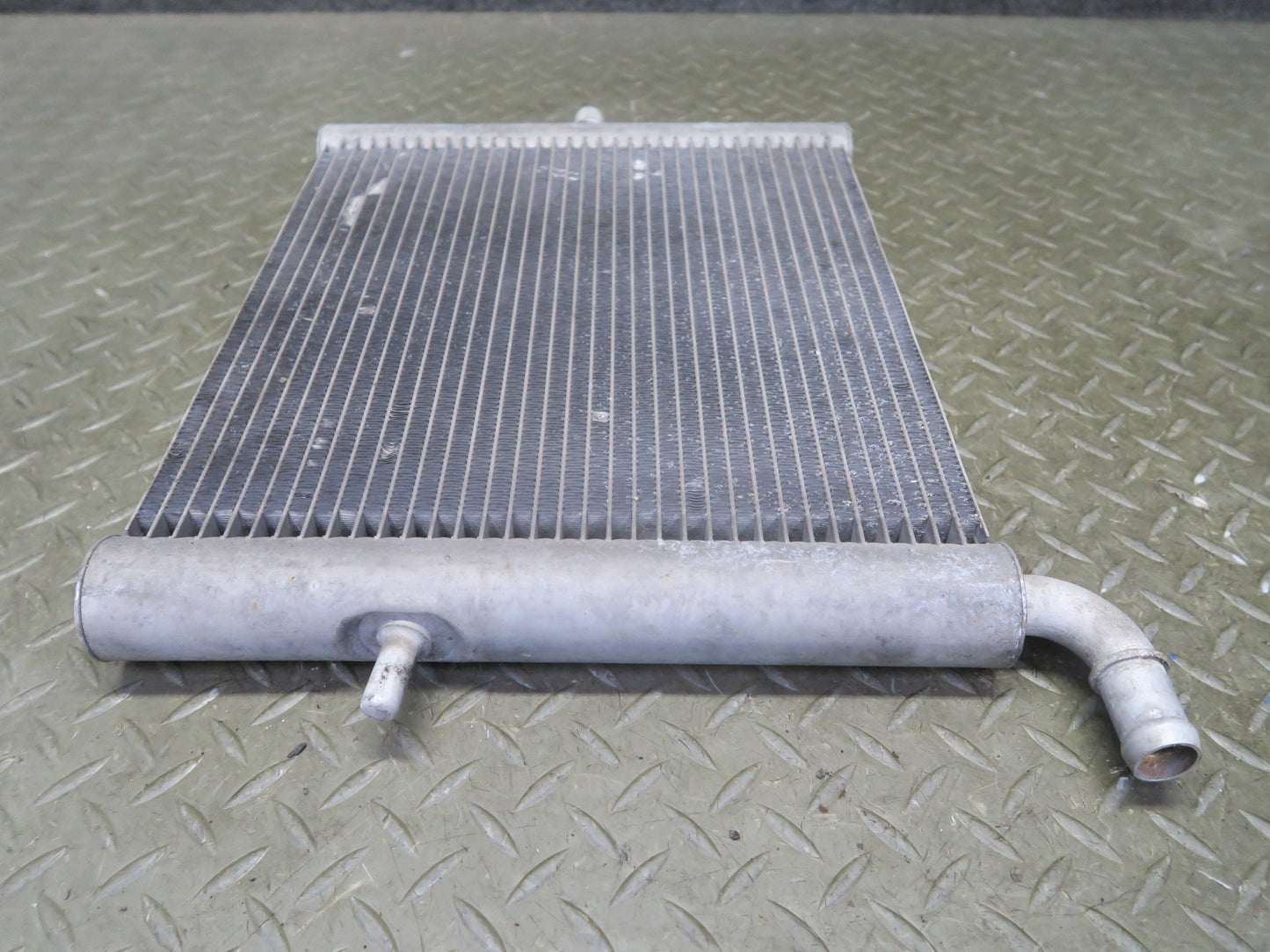 14-22 Range Rover Sport L494 Left Auxiliary Radiator Intercooler FPLA-8D048-AA
