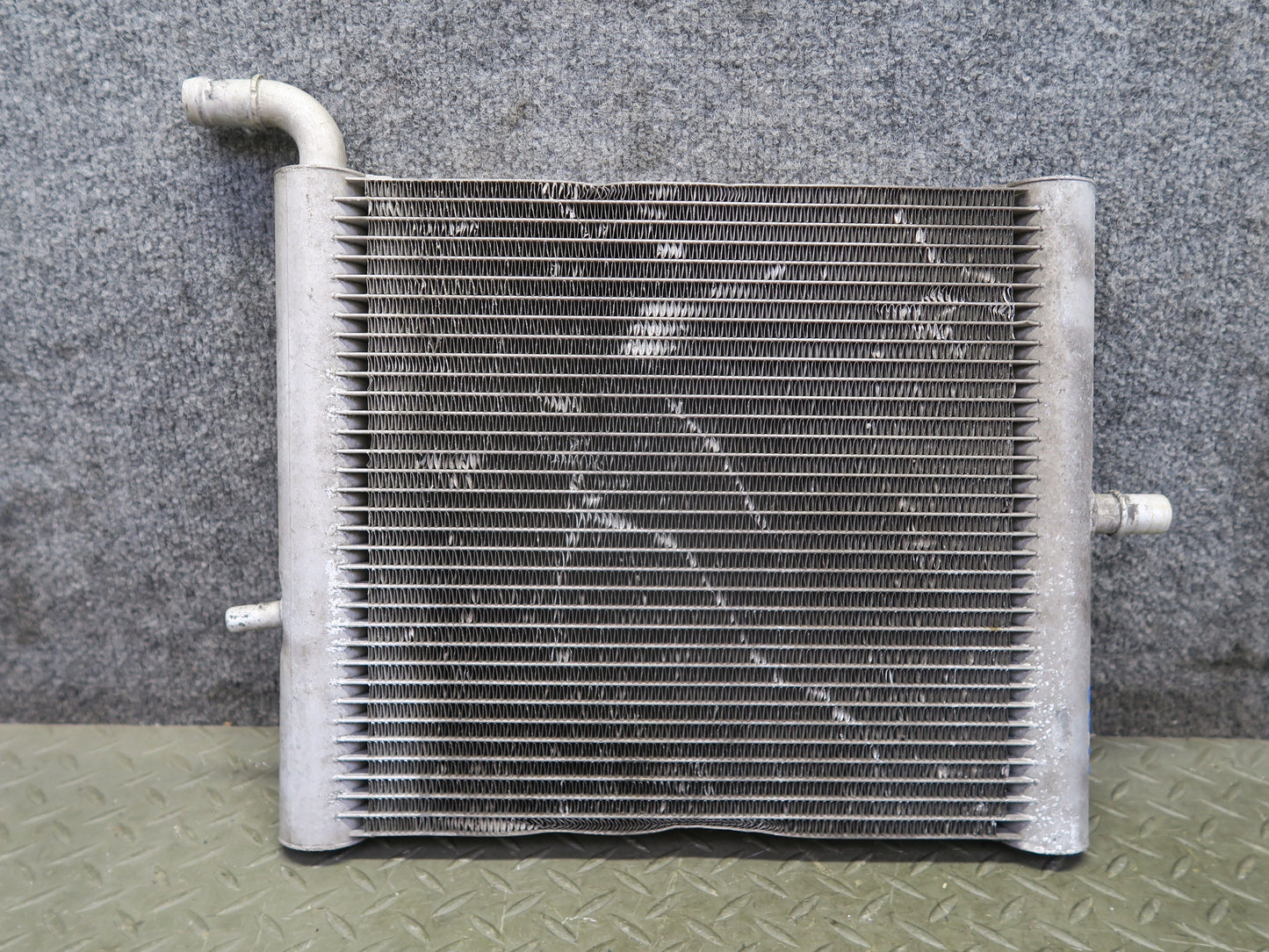 14-22 Range Rover Sport L494 Left Auxiliary Radiator Intercooler FPLA-8D048-AA