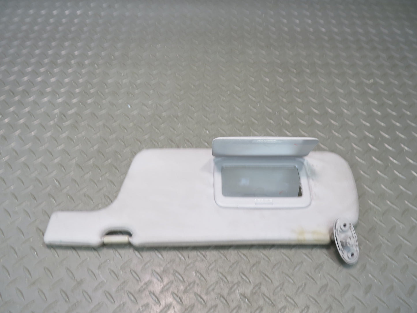 96-98 Nissan Stagea WGC34 Set of 2 Front Left & Right Sun Visor Light Gray OEM