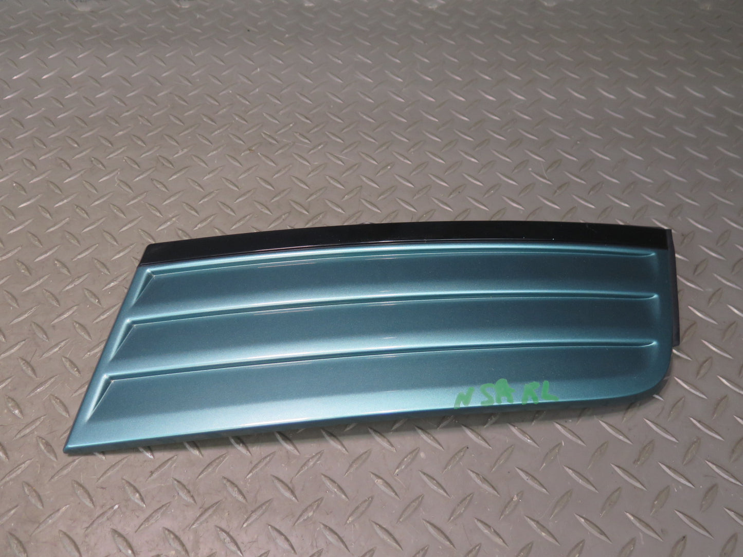 96-98 Nissan Stagea WGC34 Set of 2 Rear Exterior D Pillar Trim Molding Cover OEM
