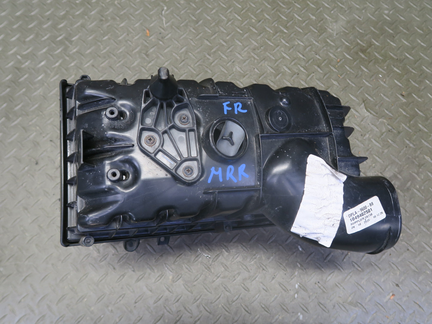 14-17 Range Rover Sport L494 3.0L Right Air Intake Cleaner Filter Box w Sensor