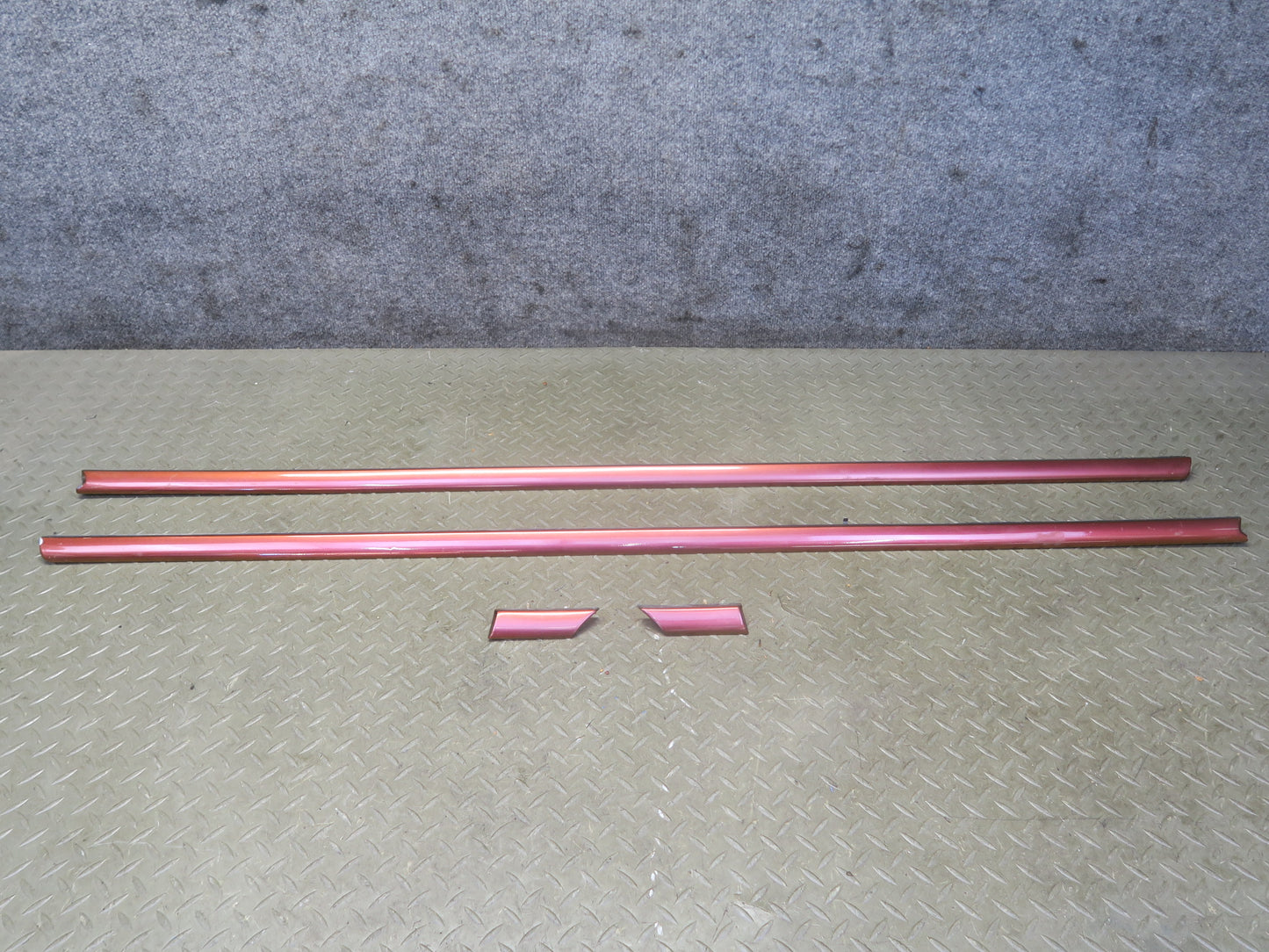 91-96 Chevrolet Corvette C4 Set of 4 Door & Rear Fender Molding Chameleon OEM