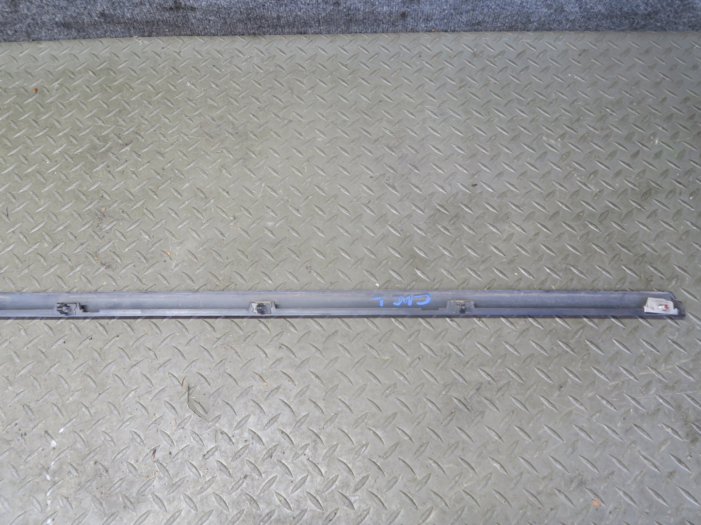 91-96 Chevrolet Corvette C4 Set of 4 Door & Rear Fender Molding Chameleon OEM