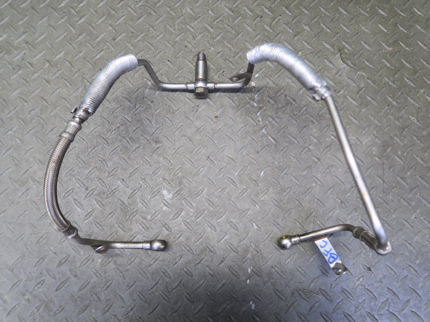 12-16 BMW F10 550I N63 4.4L Turbo Charger Oil Feed Pipe Line OEM