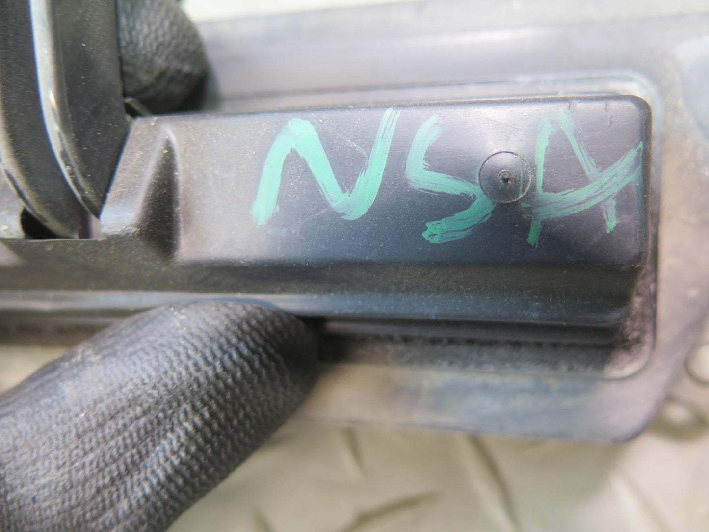 96-98 Nissan Stagea WGC34 Rear Left or Right Door Window Button Switch OEM