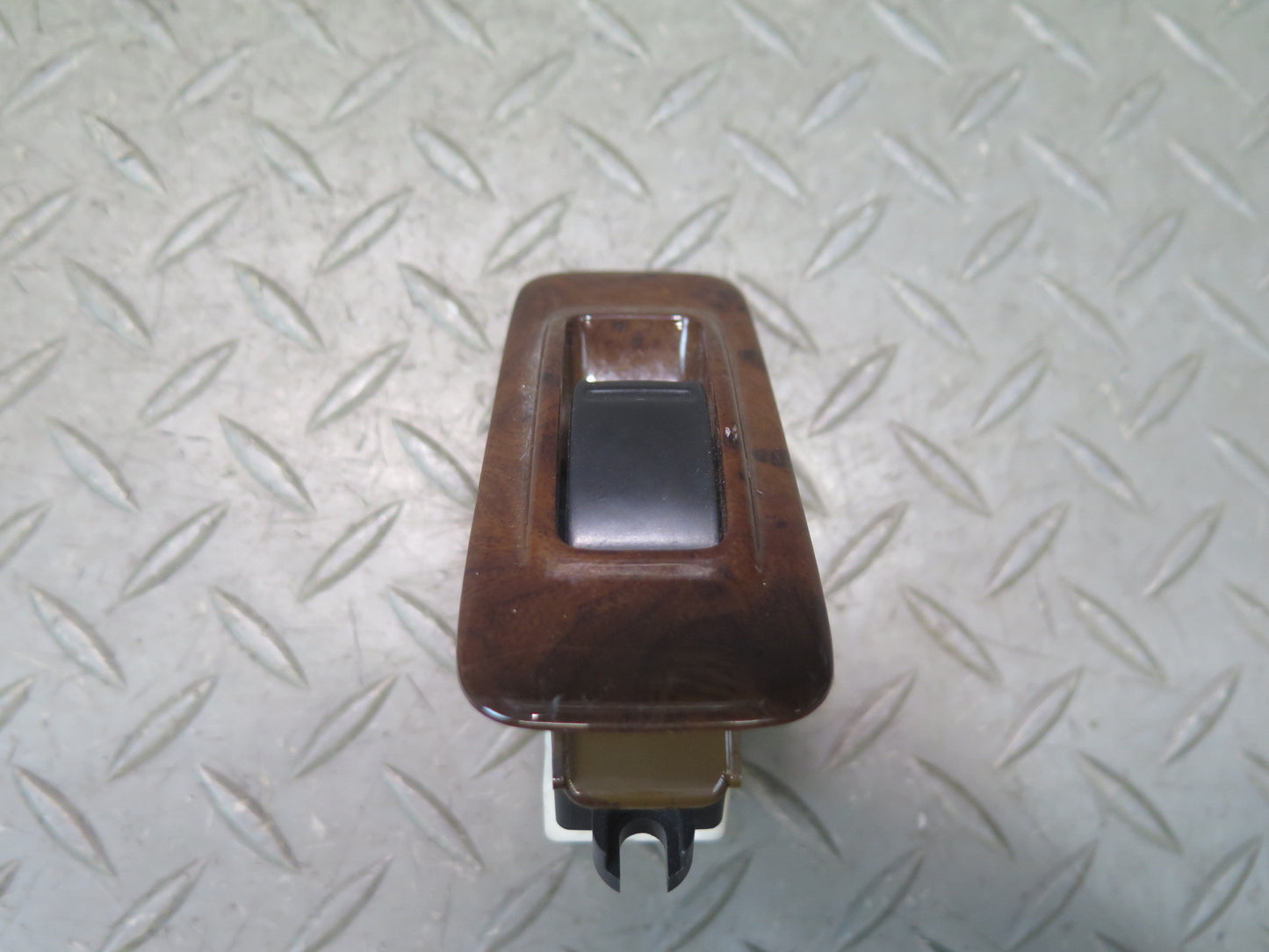 96-98 Nissan Stagea WGC34 Rear Left or Right Door Window Button Switch OEM