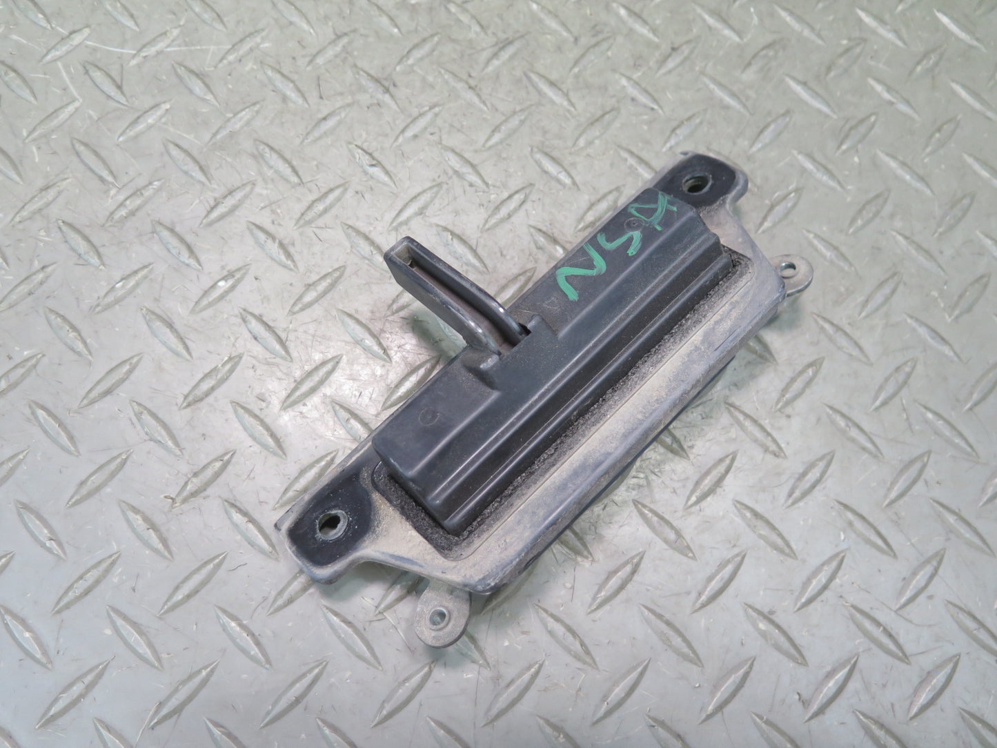96-98 Nissan Stagea WGC34 Rear Tailgate Handle Mechanism OEM