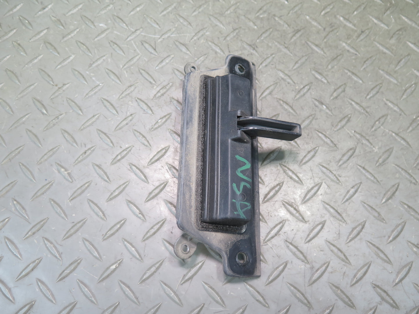 96-98 Nissan Stagea WGC34 Rear Tailgate Handle Mechanism OEM
