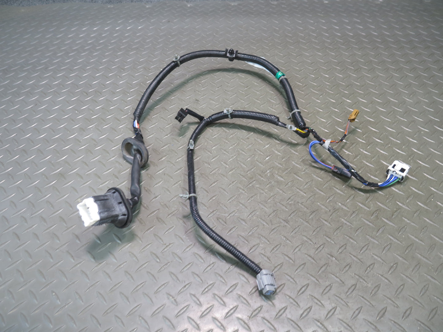 96-98 Nissan Stagea WGC34 Rear Left or Right Door Wire Wiring Harness OEM