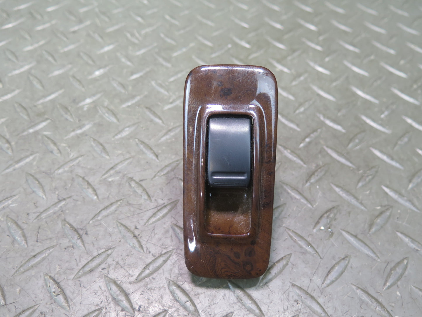 96-98 Nissan Stagea WGC34 Rear Left or Right Door Window Button Switch OEM