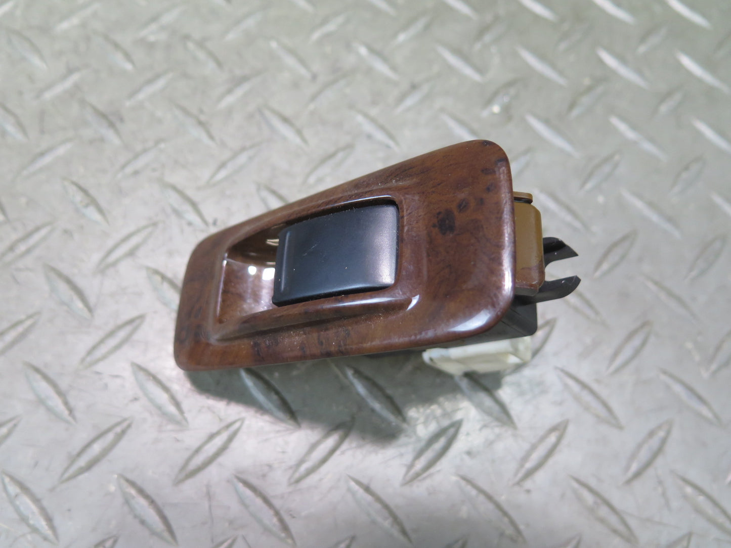 96-98 Nissan Stagea WGC34 Rear Left or Right Door Window Button Switch OEM