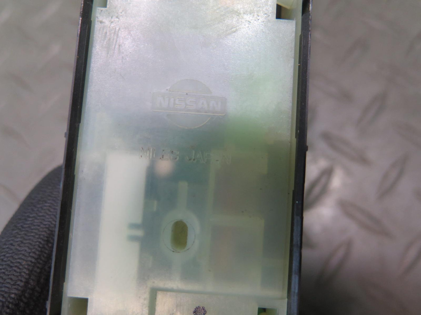 96-98 Nissan Stagea WGC34 Right Master Window Mirror Switch w Wood Trim OEM