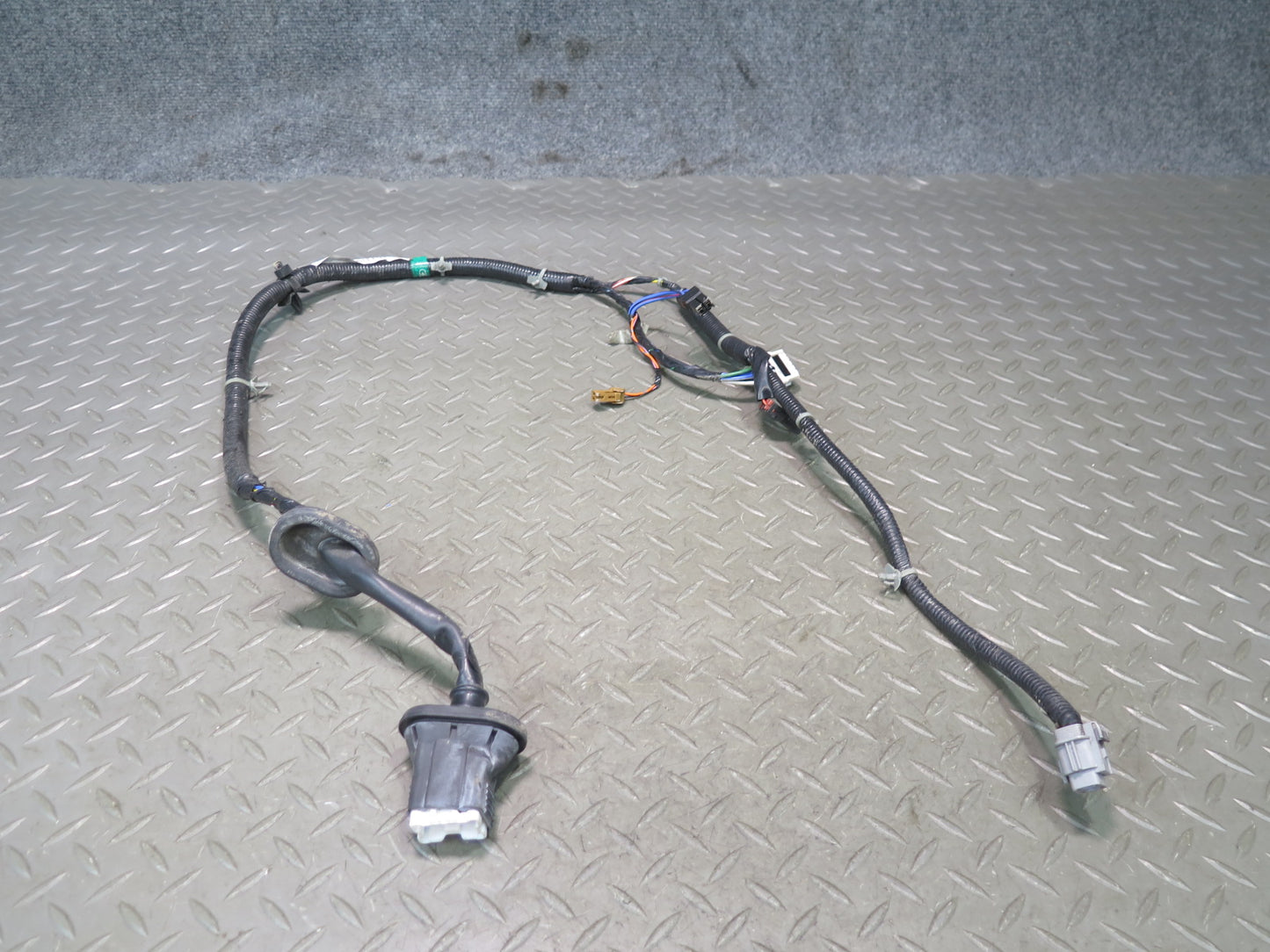 96-98 Nissan Stagea WGC34 Rear Left or Right Door Wire Wiring Harness OEM