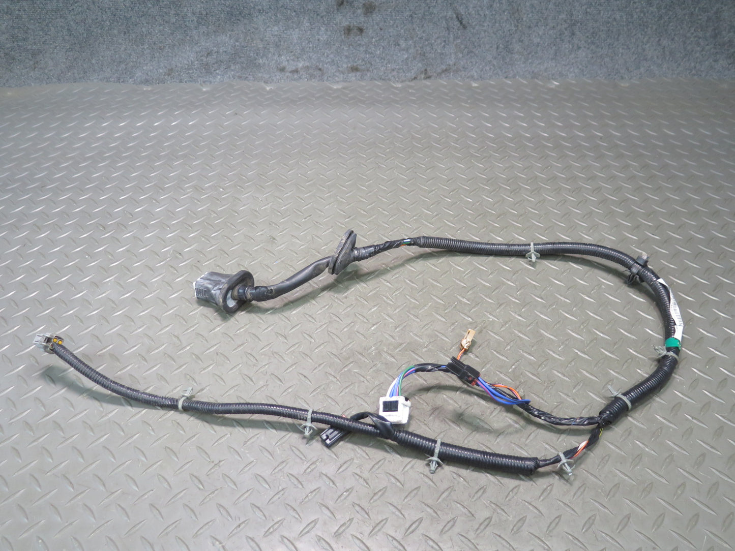 96-98 Nissan Stagea WGC34 Rear Left or Right Door Wire Wiring Harness OEM