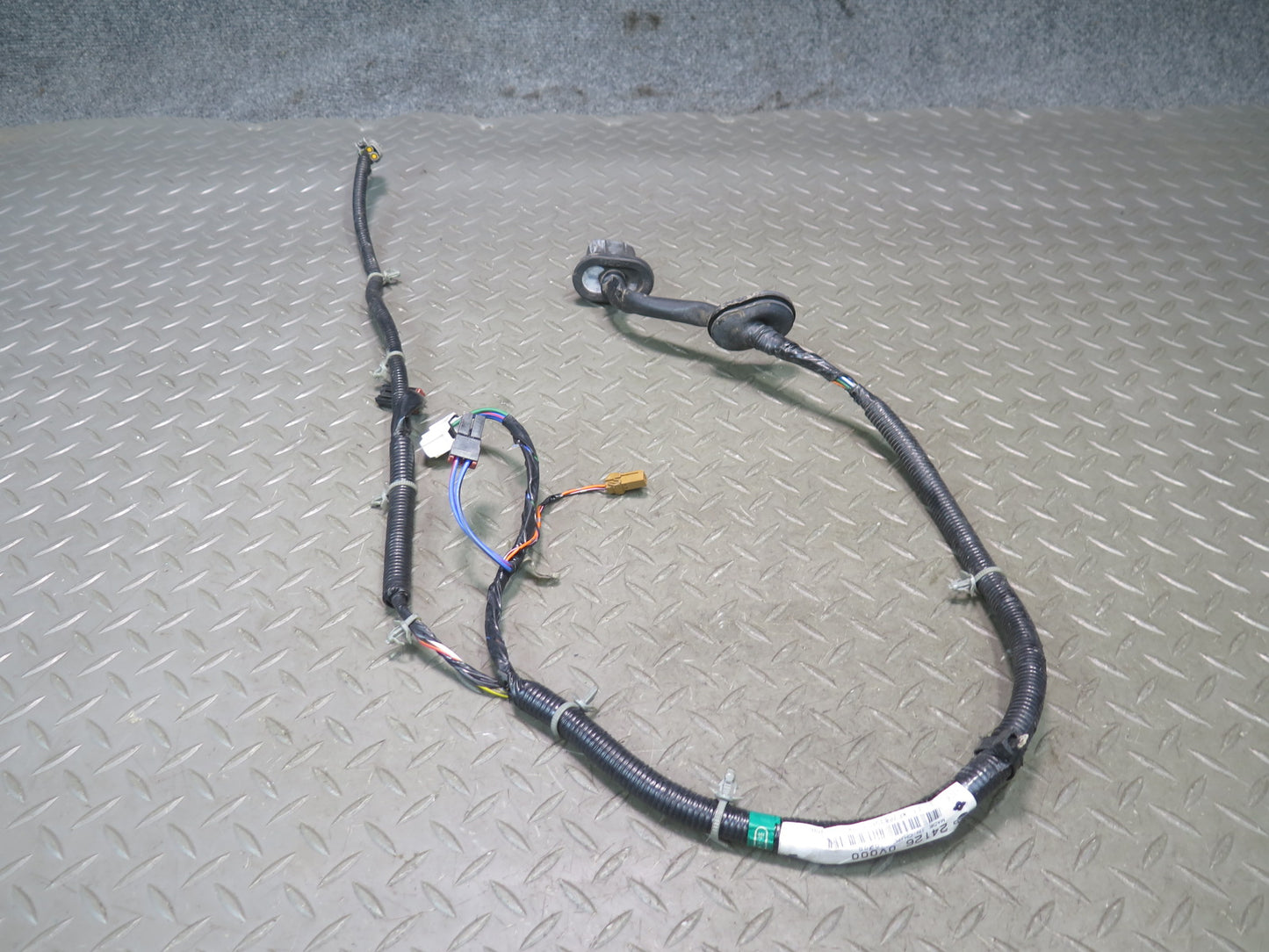 96-98 Nissan Stagea WGC34 Rear Left or Right Door Wire Wiring Harness OEM