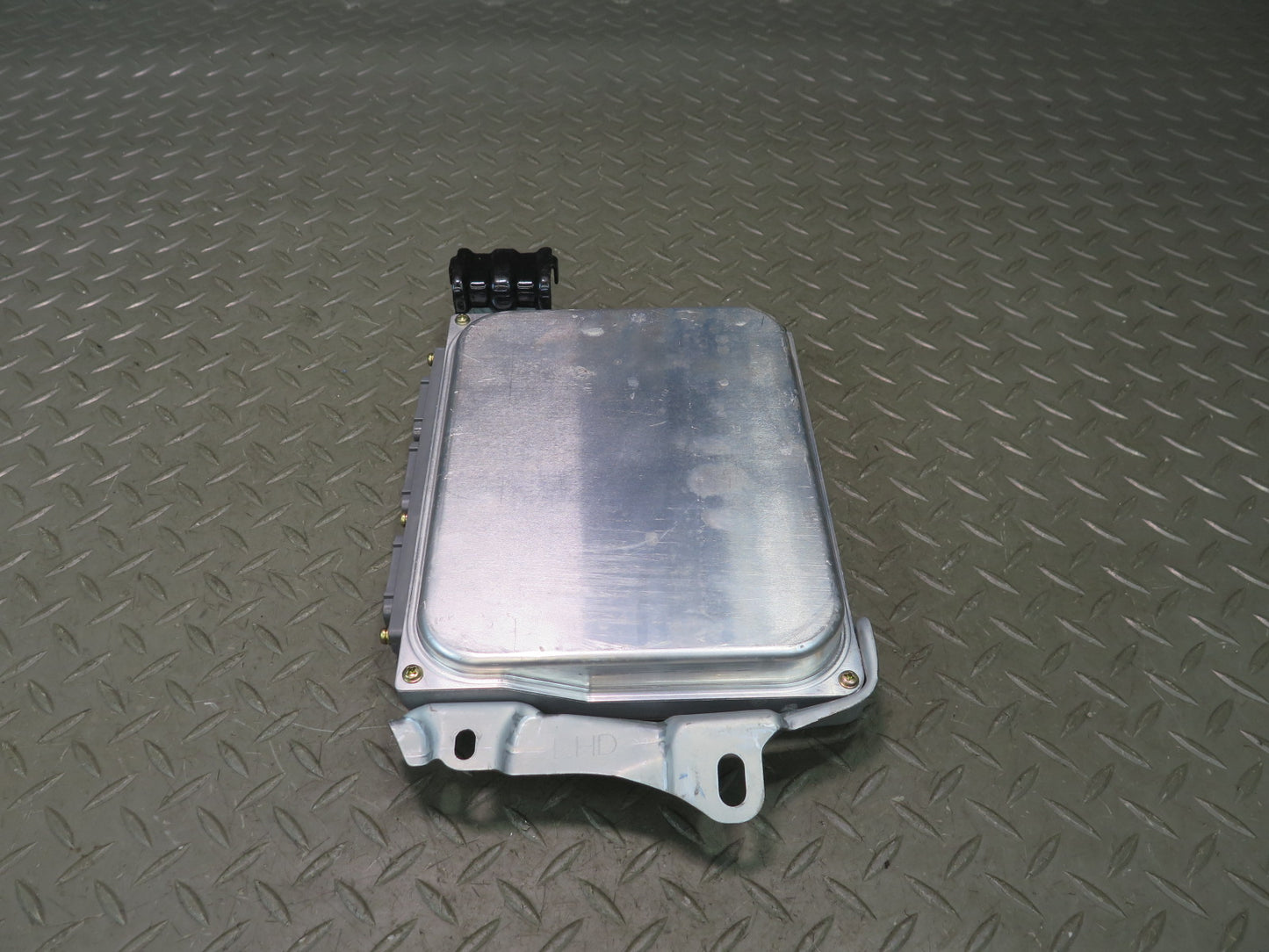 1997 Lexus JZZ31L SC300 2JZGE A/T ECM ECU Engine Control Module 89661-24511 OEM