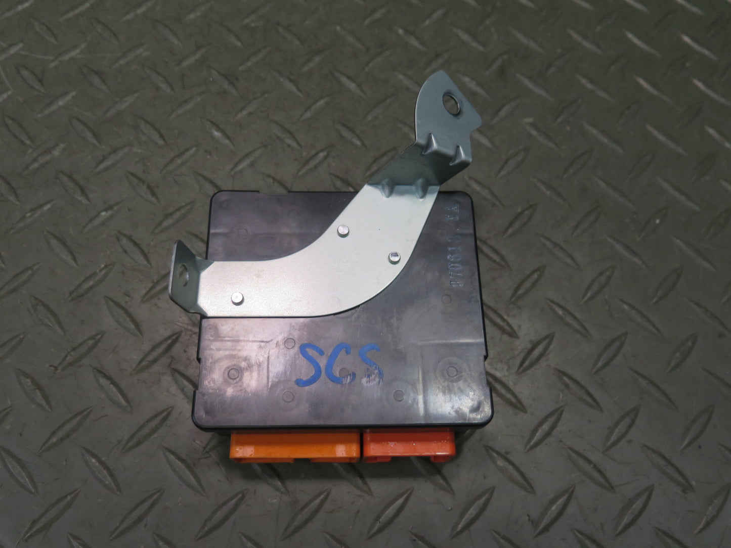 97-98 Lexus JZZ31L SC400 SC300 Theft Warning Control Module 89730-24021 OEM