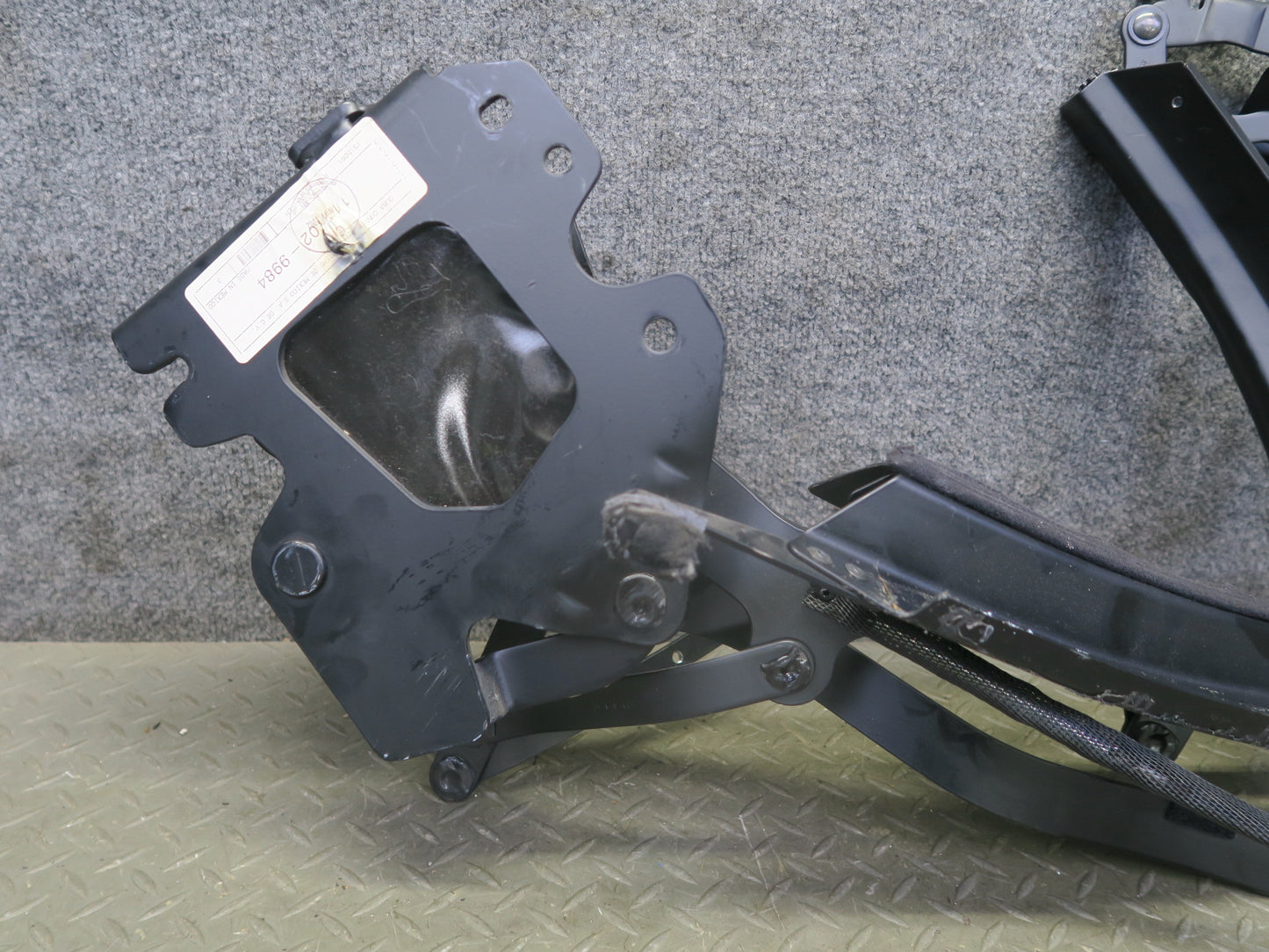 02-05 Ford Thunderbird Convertible TOP Roof Left Hinge OEM