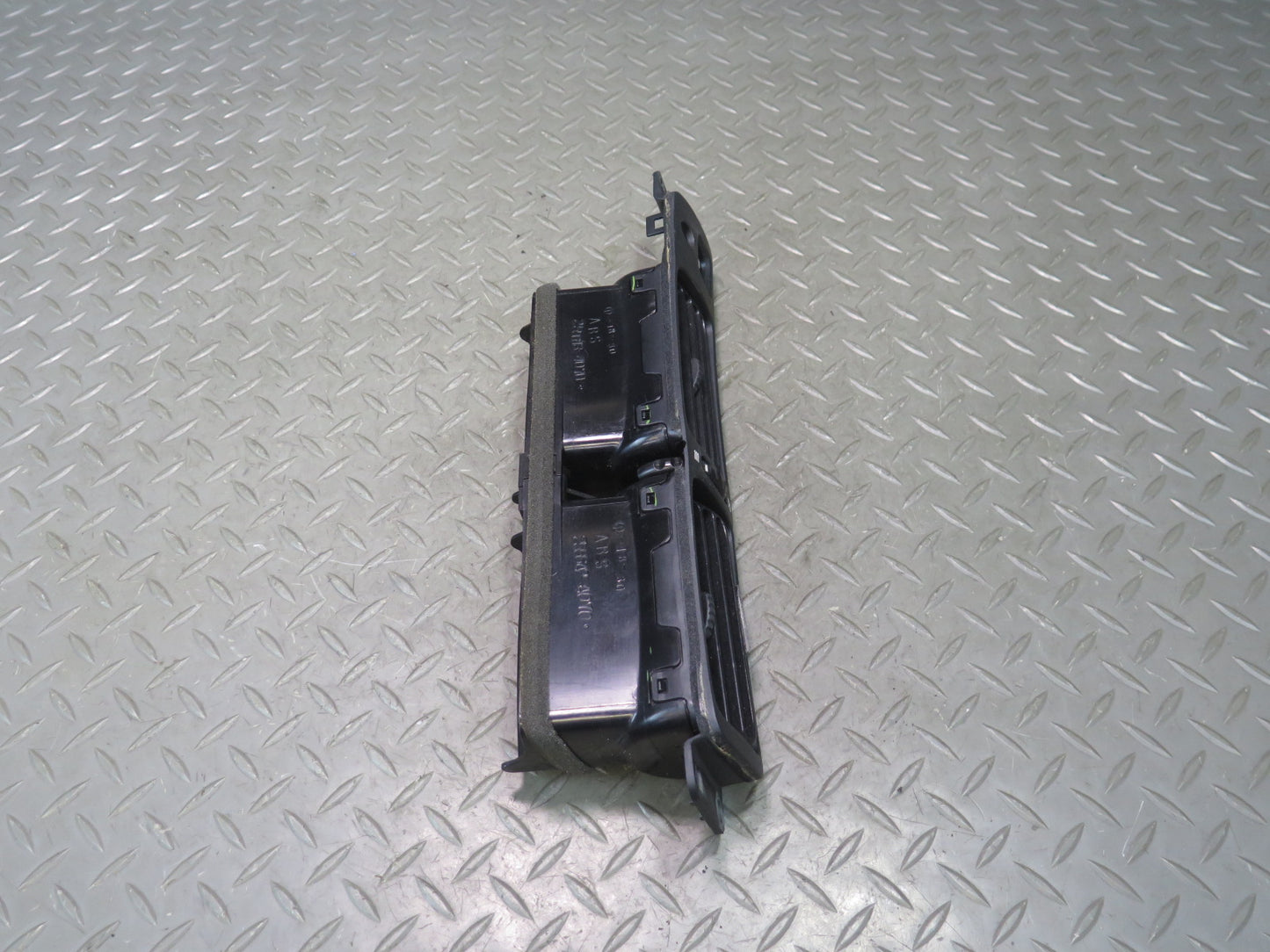 92-00 Lexus JZZ31L SC300 SC400 Dash Front Center Air Vent OEM