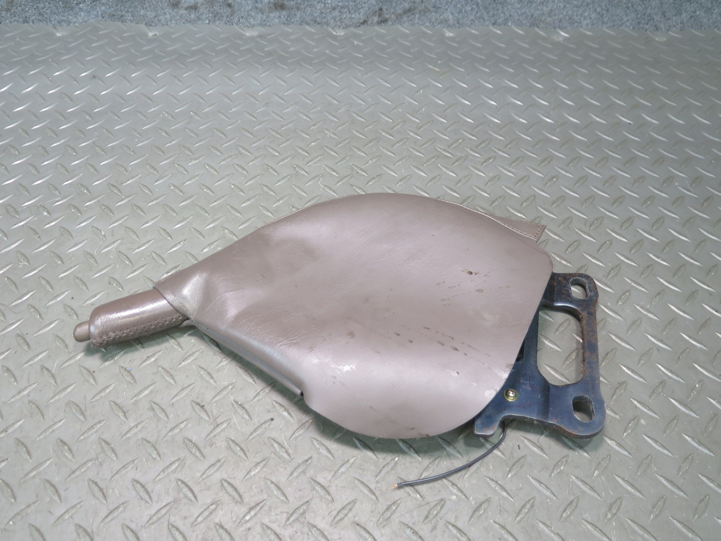 92-00 Lexus JZZ31L SC300 SC400 Emergency Parking Hand Brake Handle Brown OEM