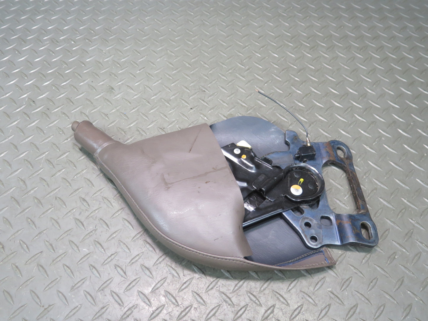 92-00 Lexus JZZ31L SC300 SC400 Emergency Parking Hand Brake Handle Brown OEM