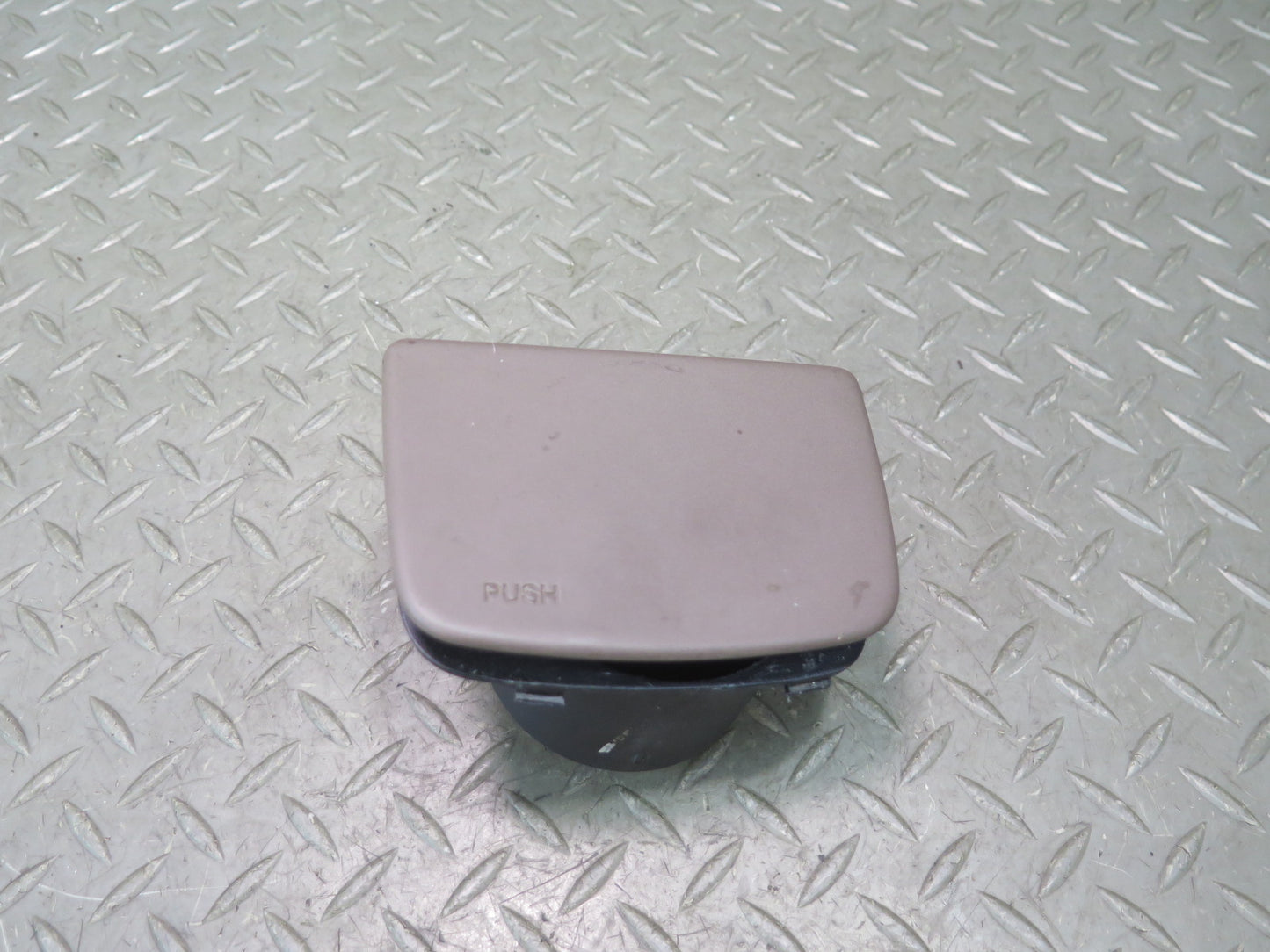 92-00 Lexus JZZ31L SC400 SC300 Front Center Console CUP Holder 55625-24030 OEM