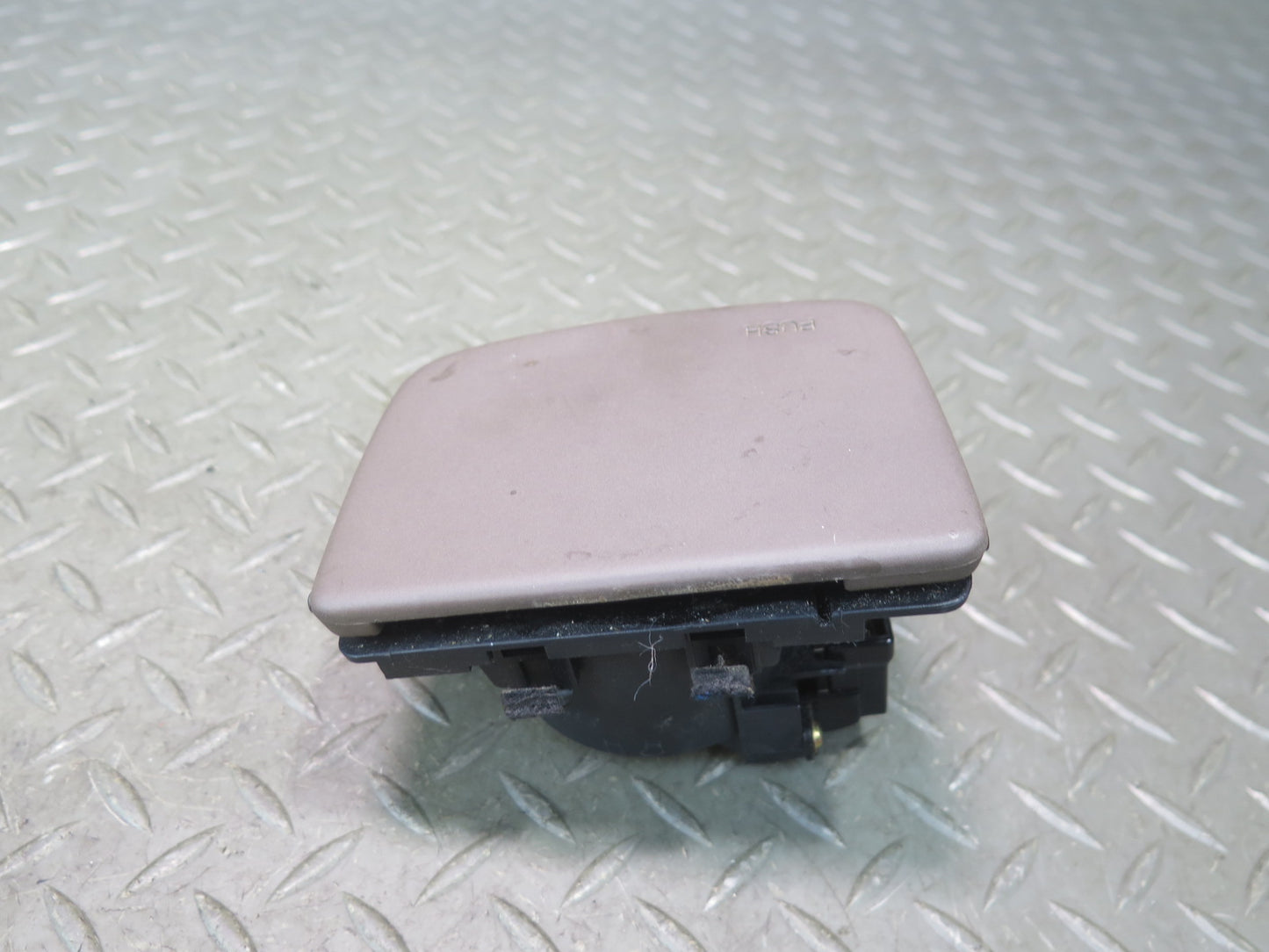 92-00 Lexus JZZ31L SC400 SC300 Front Center Console CUP Holder 55625-24030 OEM