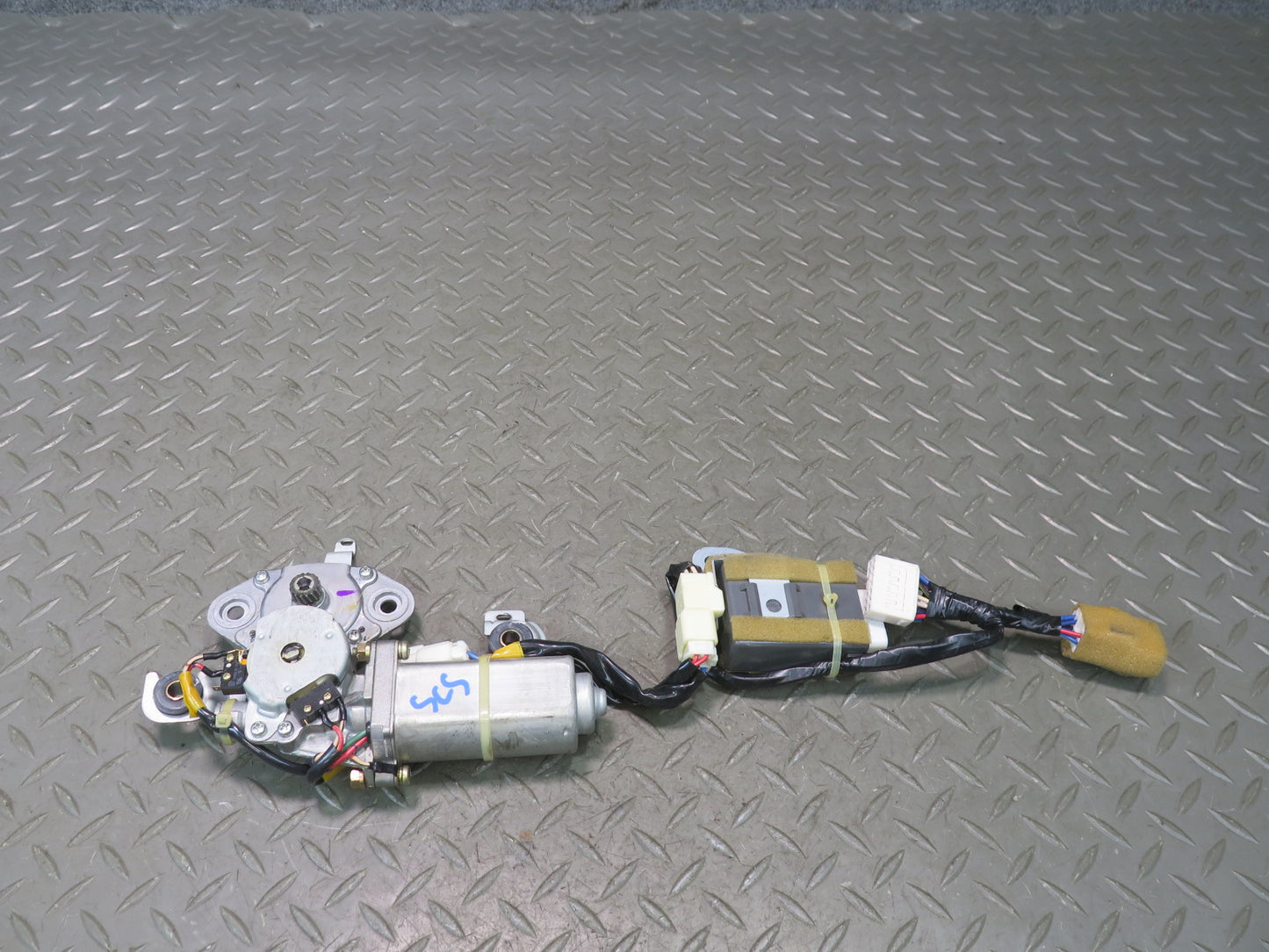 96-00 Lexus JZZ31L SC400 SC300 Sunroof Motor Drive Unit w Relay OEM