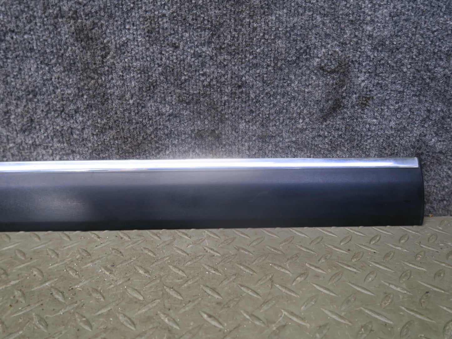 96-98 Nissan Stagea WGC34 Set of 3 Left Side Fender Door Molding Trim Set OEM