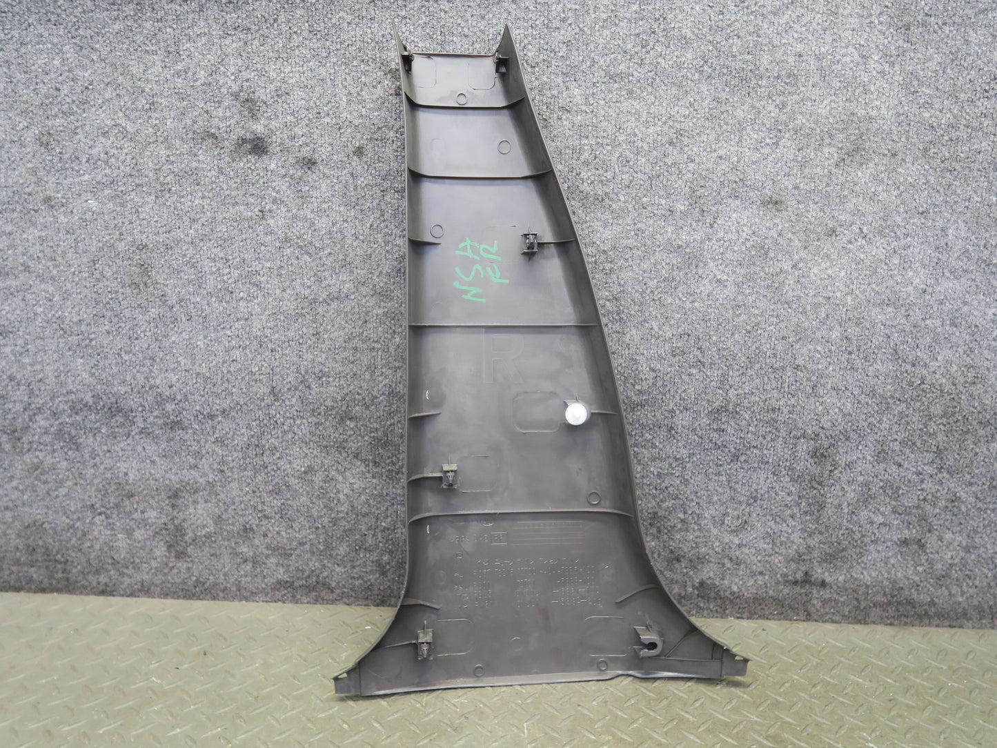 96-98 Nissan Stagea WGC34 Set of 2 Front B Pillar Trim Cover Panel Brown OEM