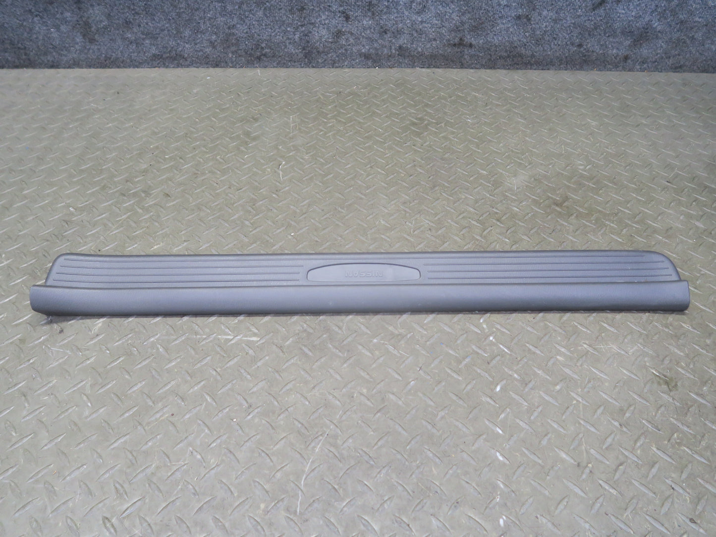 96-98 Nissan Stagea WGC34 Set of 2 Front Door Scuff Sill Plate Trim Panel OEM