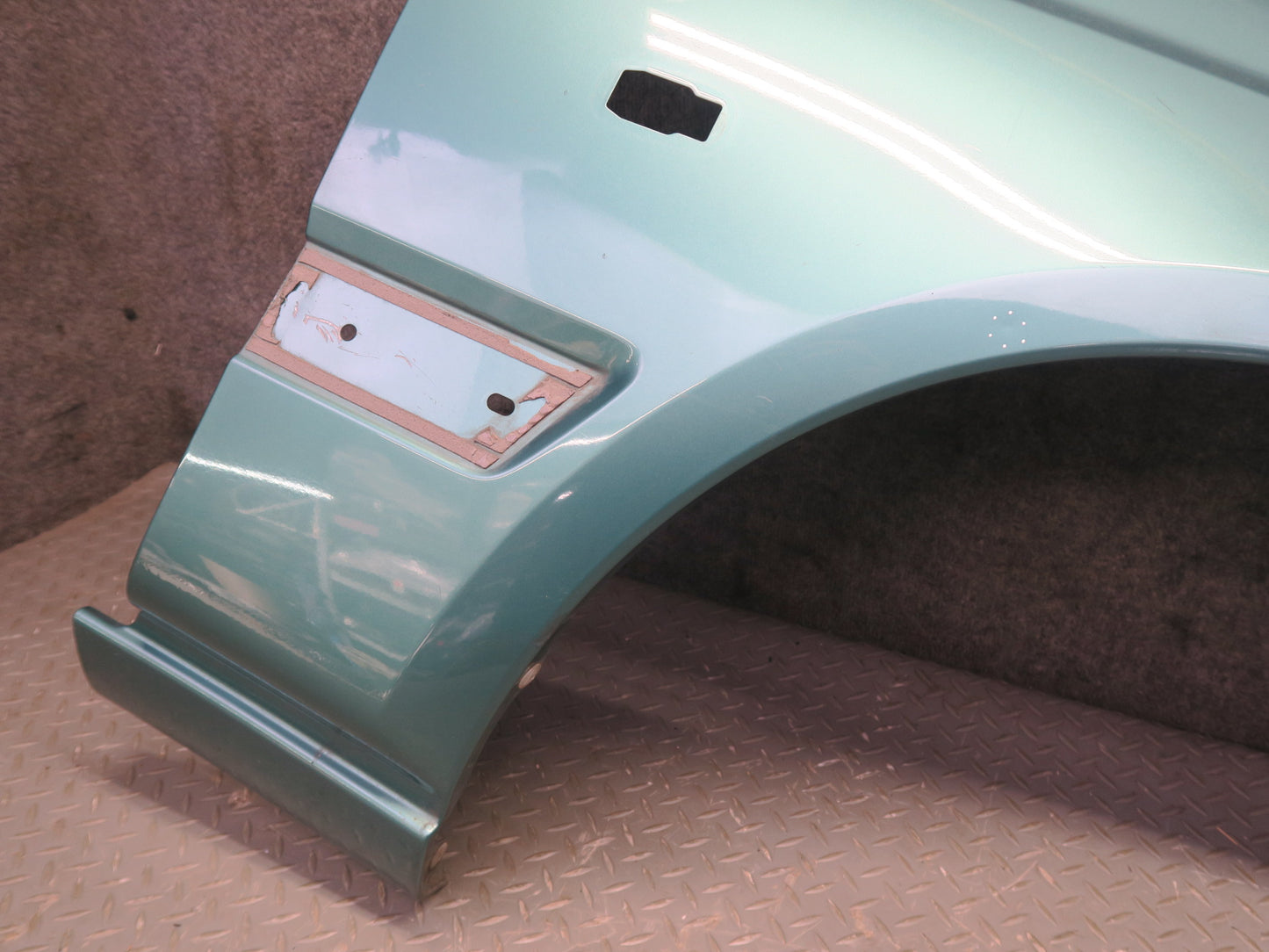 96-98 Nissan Stagea WGC34 Front Right Fender Shell Panel Cover Emerald Green OEM