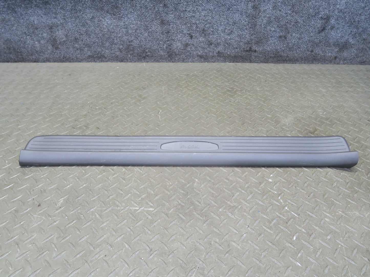 96-98 Nissan Stagea WGC34 Set of 2 Front Door Scuff Sill Plate Trim Panel OEM