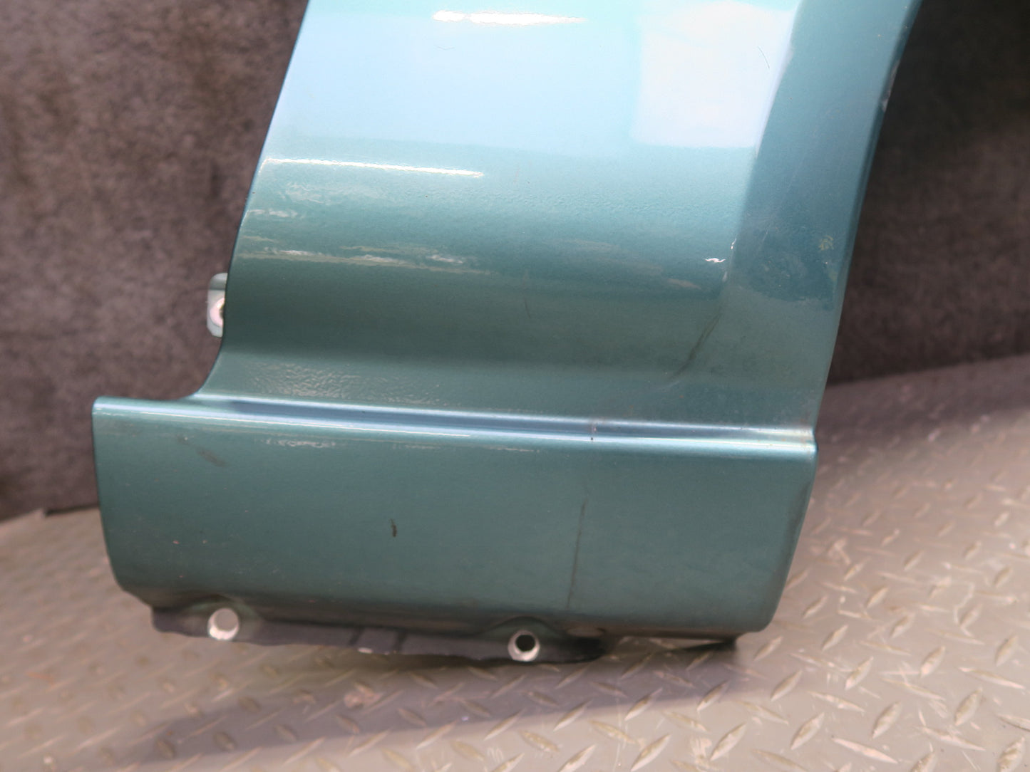 96-98 Nissan Stagea WGC34 Front Right Fender Shell Panel Cover Emerald Green OEM