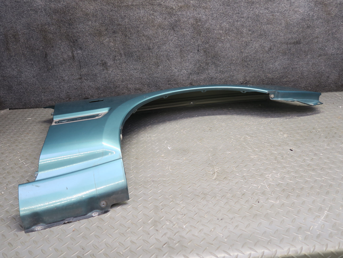 96-98 Nissan Stagea WGC34 Front Right Fender Shell Panel Cover Emerald Green OEM