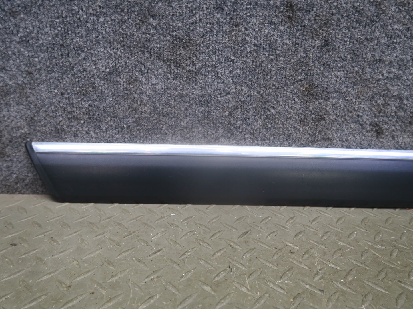 96-98 Nissan Stagea WGC34 Set of 3 Right Side Fender Door Molding Trim Set OEM