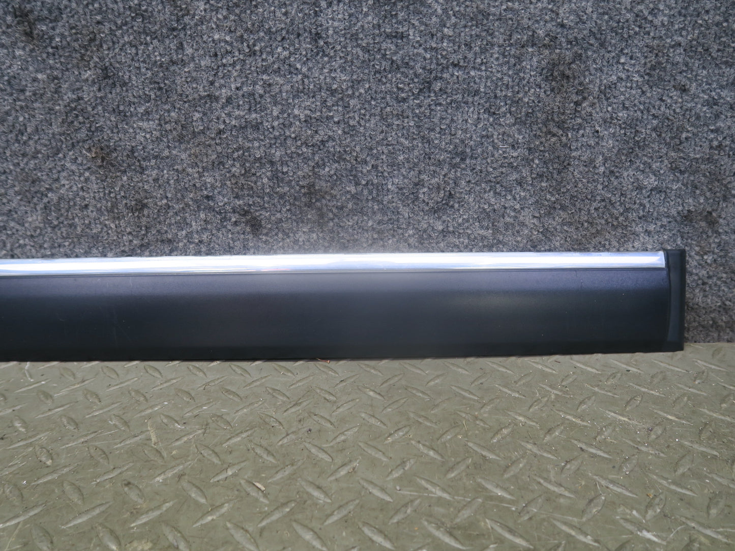 96-98 Nissan Stagea WGC34 Set of 3 Right Side Fender Door Molding Trim Set OEM