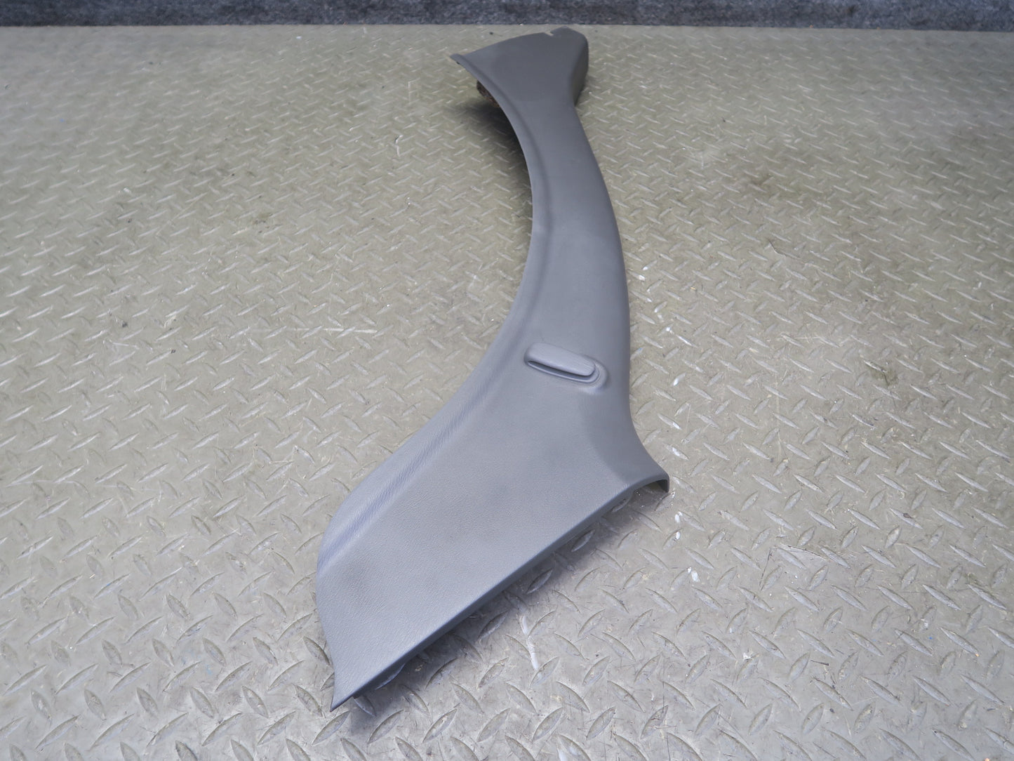 96-98 Nissan Stagea WGC34 Set of 2 Rear Left Right Lower C Pillar Trim Cover OEM