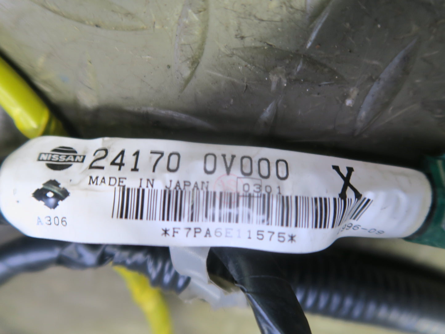 96-98 Nissan Stagea WGC34 A/T Dashboard Dash Wire Wiring Harness w Fuse Box OEM