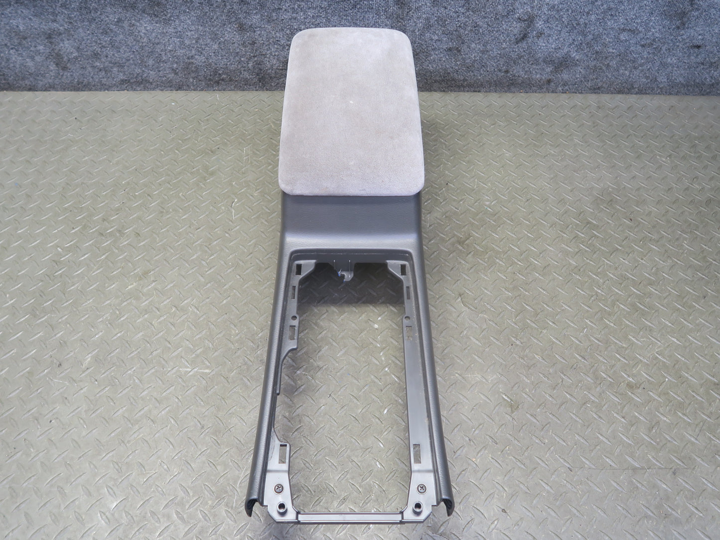 96-98 Nissan Stagea WGC34 Center Console Trim Cover Panel w Armrest OEM