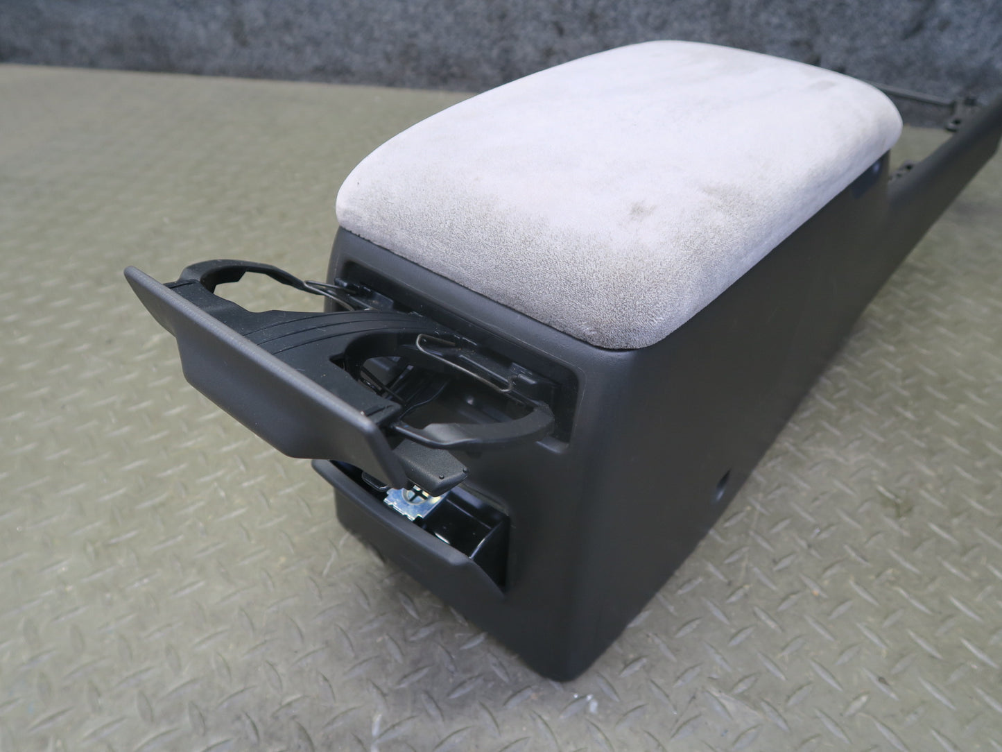 96-98 Nissan Stagea WGC34 Center Console Trim Cover Panel w Armrest OEM