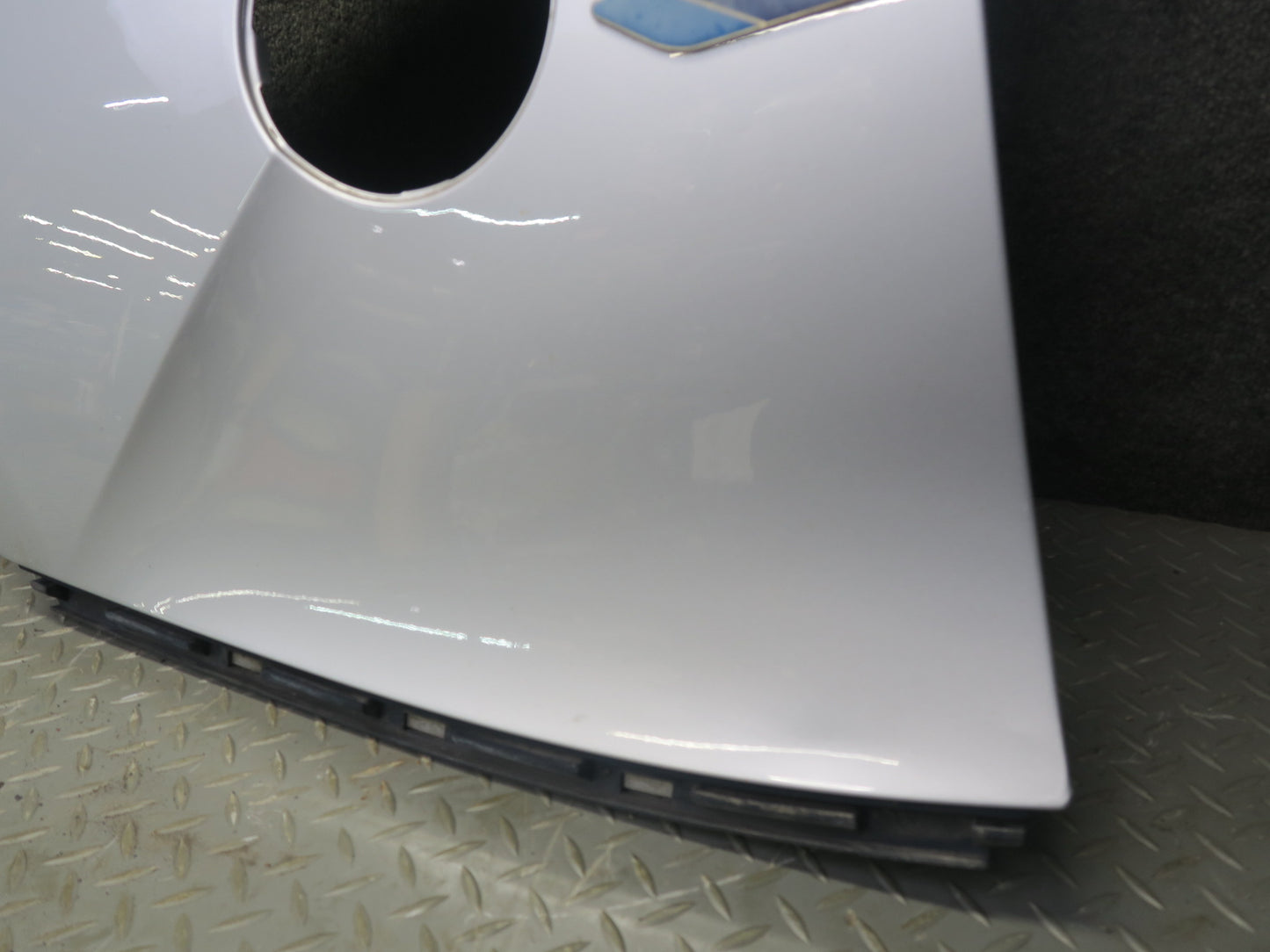 03-08 BMW E86 E85 Z4 Front Left Fender Shell Cover Panel Titan Silver OEM