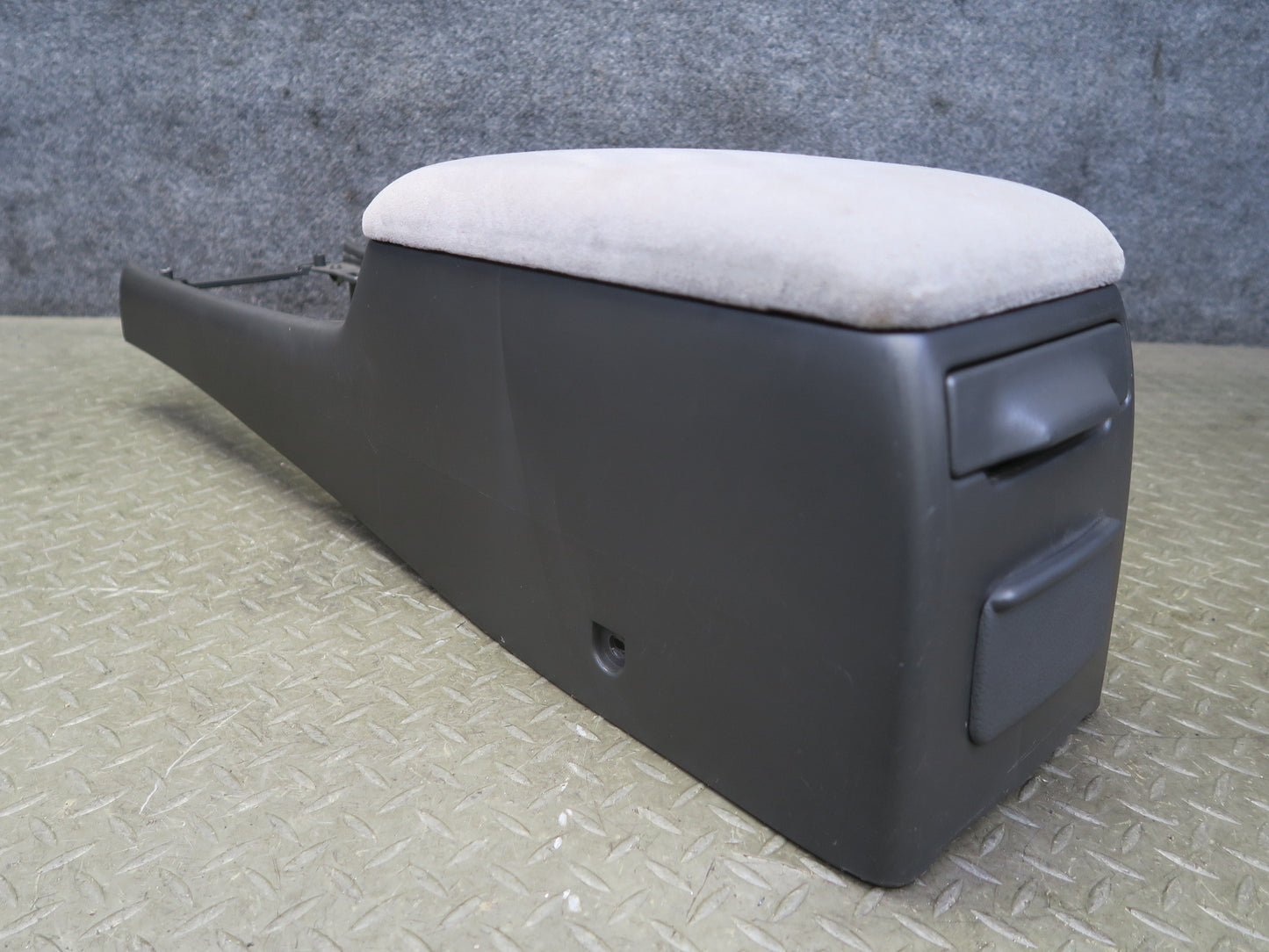 96-98 Nissan Stagea WGC34 Center Console Trim Cover Panel w Armrest OEM