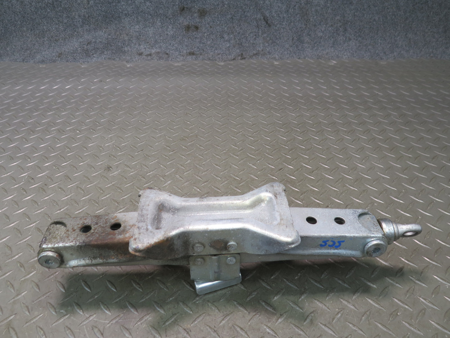 92-00 Lexus JZZ31L SC400 SC300 Spare Tire Lift Jack w Handle Set 09111-30110 OEM