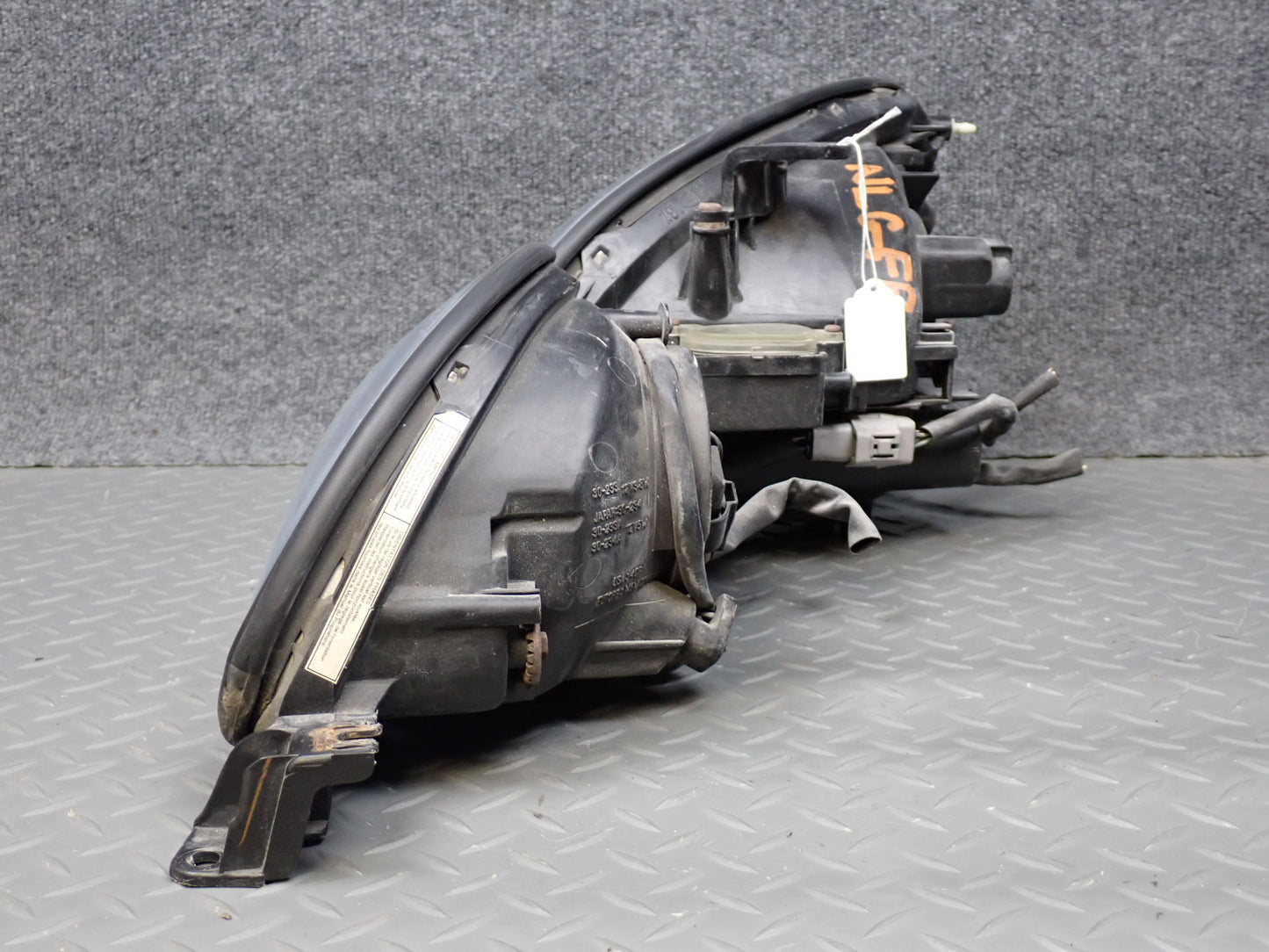 01-02 Lexus JZS160L GS300 GS430 Front Right Halogen Headlight Lamp OEM